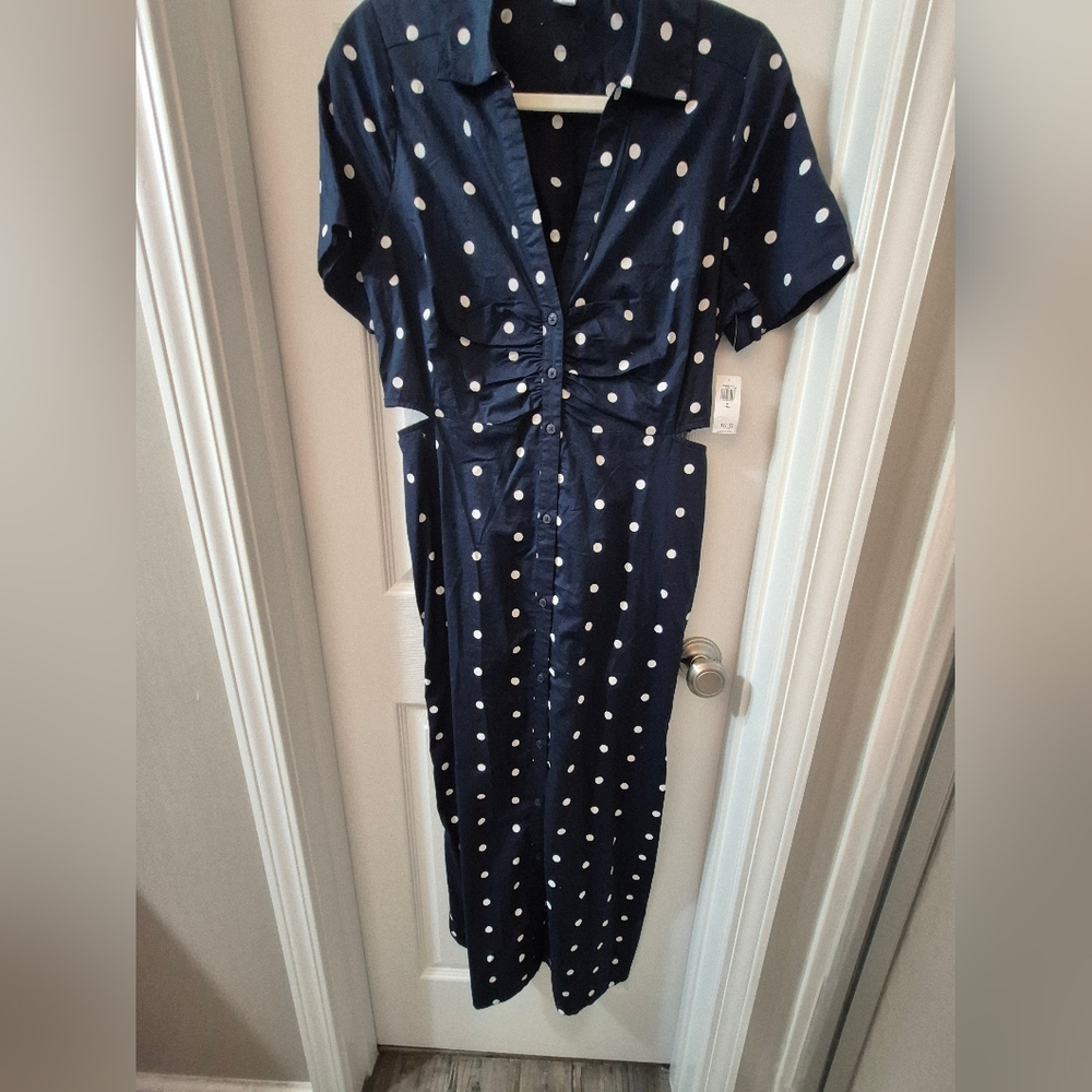Old Navy Navy and White Maxi Dress